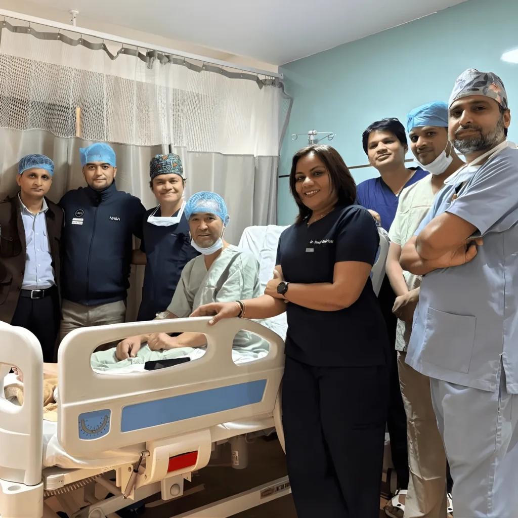 Transplant recipient with the AASLT team